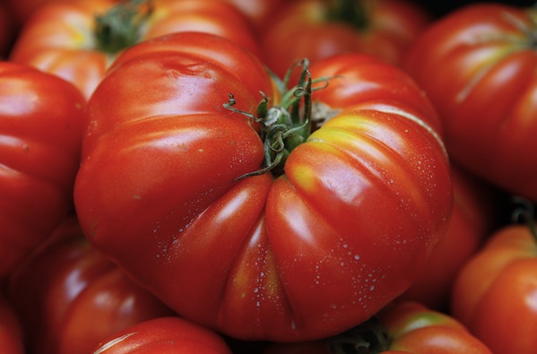 Heirloom tomatoes from Upstate New York await pickup by CSA members at the Tribeca CSA.