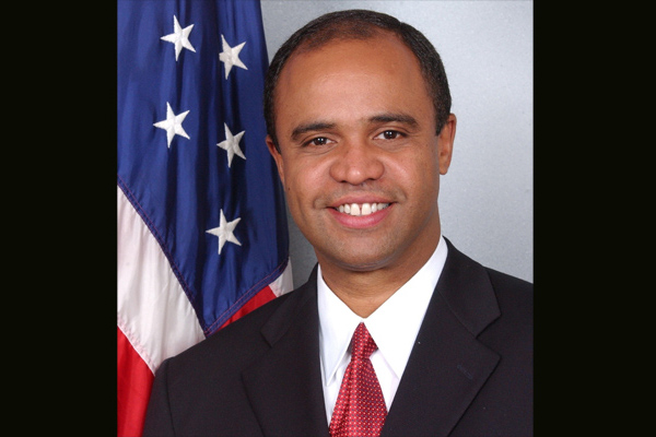 Adolfo Carrion gives the keynote presentation at the Regional Planning Association’s April 16, 2010 assembly.