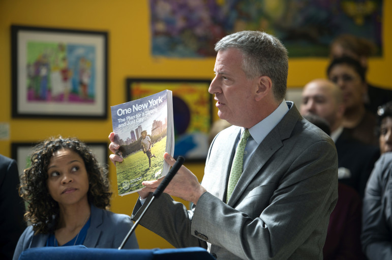 Mayor de Blasio unveils 