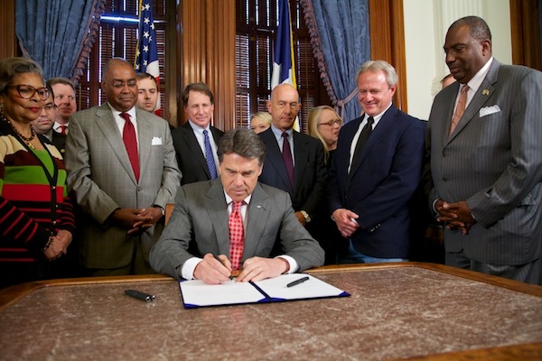 Rick Perry, the former Texas governor and presidential hopeful, emphasizes the state's growth as he makes his case for the Oval Office.