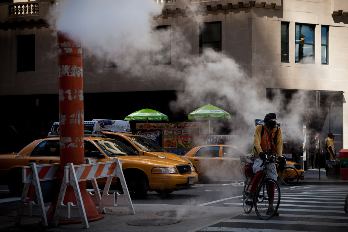 bike_messenger_and_steam_large